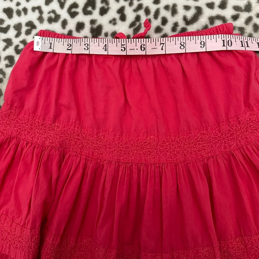 Gap Kids Embroidered Skirt in Pink Size Small 5 6